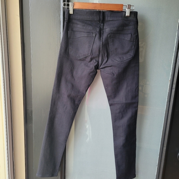 New Express Jeans Women’s Mid Rise Leggings Size 2P- Black Zip Pockets Stretch - Picture 4 of 7